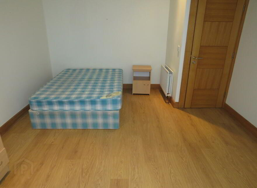 Apt 1, 32 Camden Street, Belfast, BT9 6AU