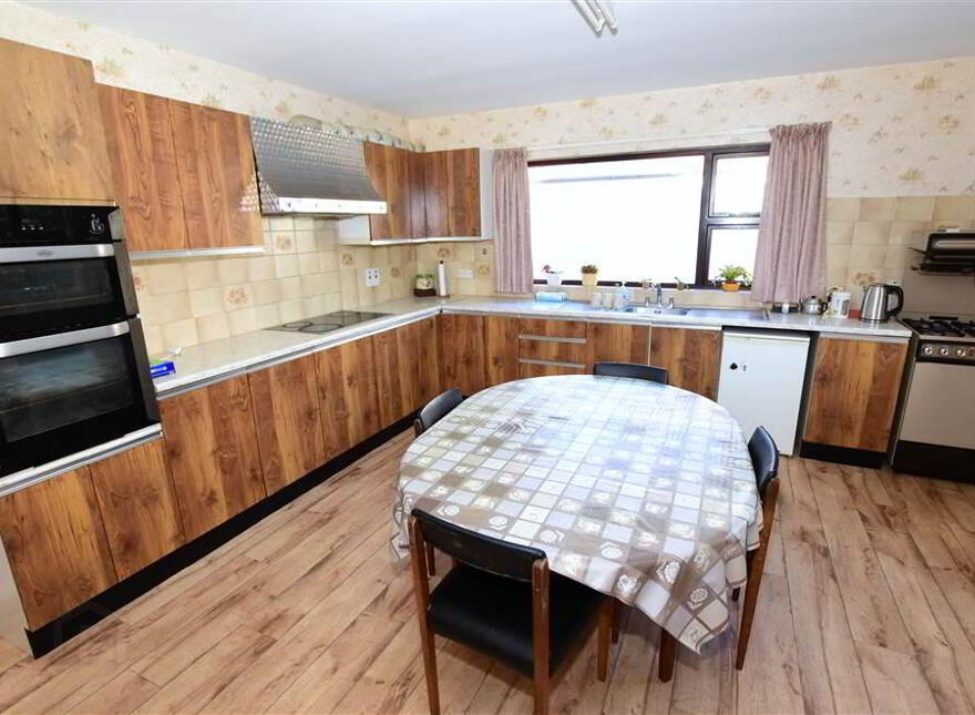 C. 20.5 Bungalow With Acres, 71 Saintfield Road, Ballynahinch, BT24 8UZ