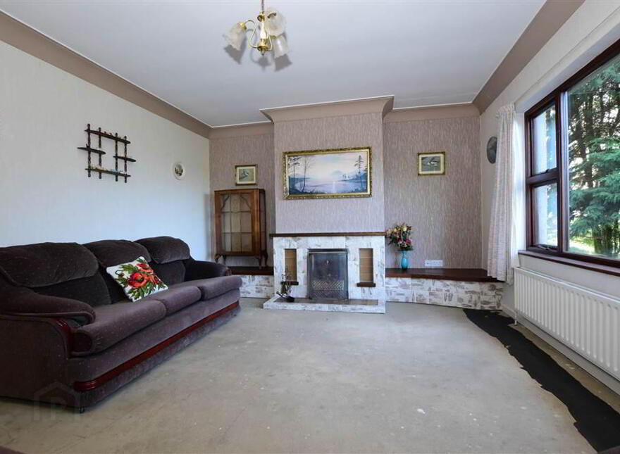 C. 20.5 Bungalow With Acres, 71 Saintfield Road, Ballynahinch, BT24 8UZ