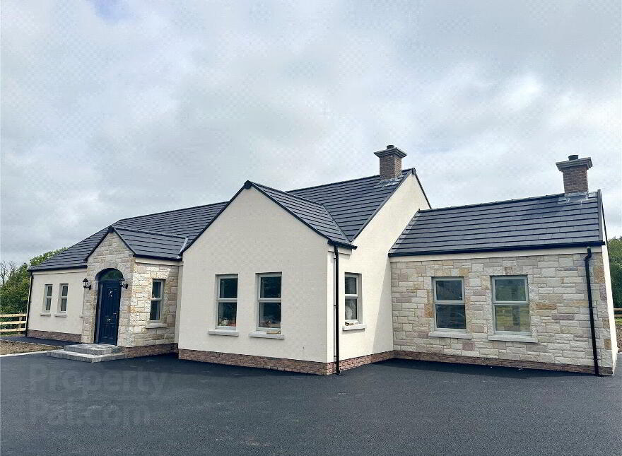 44d Glencrew Road, Aughnacloy, BT69 6EX photo