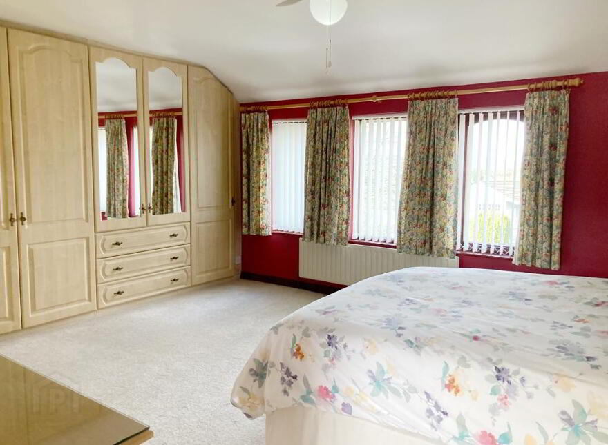 65 Derry Road, Strabane, BT82 8LD