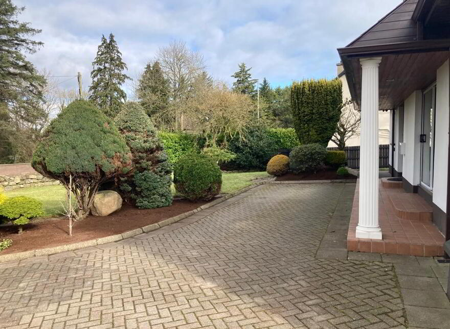 65 Derry Road, Strabane, BT82 8LD