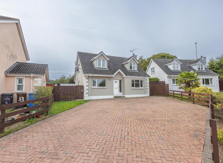 51 Glenveagh, Hilltown, Newry, BT34 5US photo