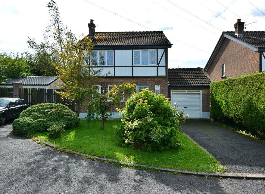 28 Windermere Park, Four Winds, Belfast, BT8 6QZ photo