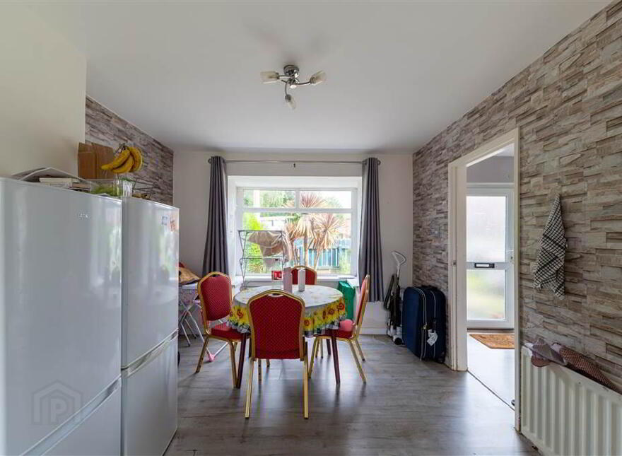 32 Inishowen Drive, Belfast, BT10 0EU