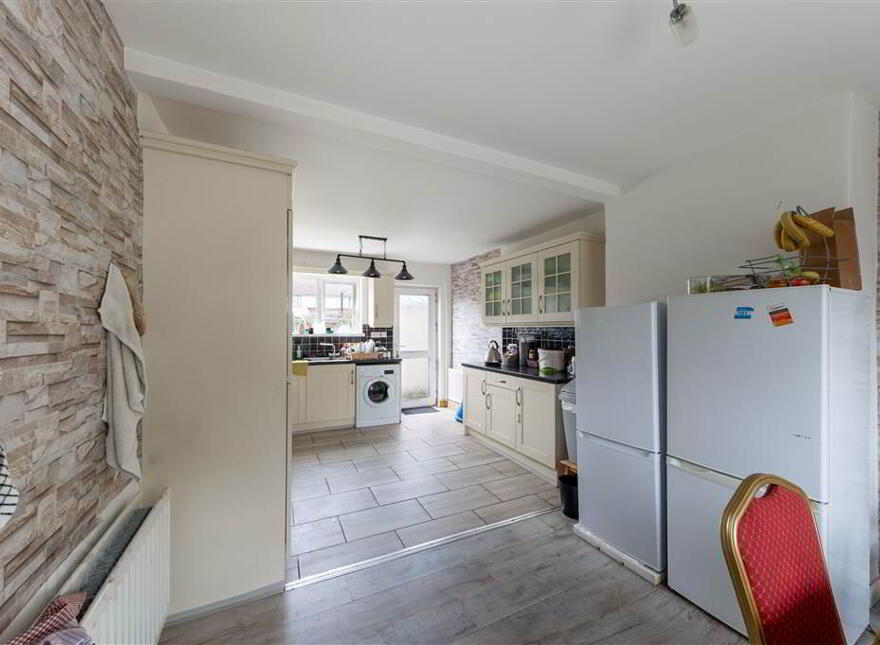 32 Inishowen Drive, Belfast, BT10 0EU