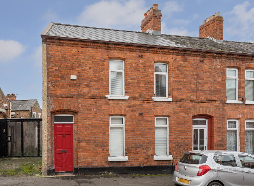 63 London Street, Belfast, BT6 8EN photo