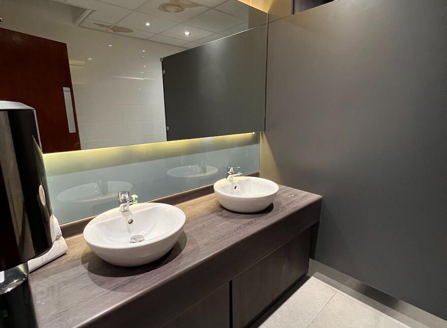 Downshire House, 1 Downshire Place, Belfast, BT2 7JQ
