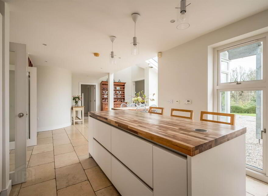 9 Church Road, Inch, Crossgar, BT30 9BQ