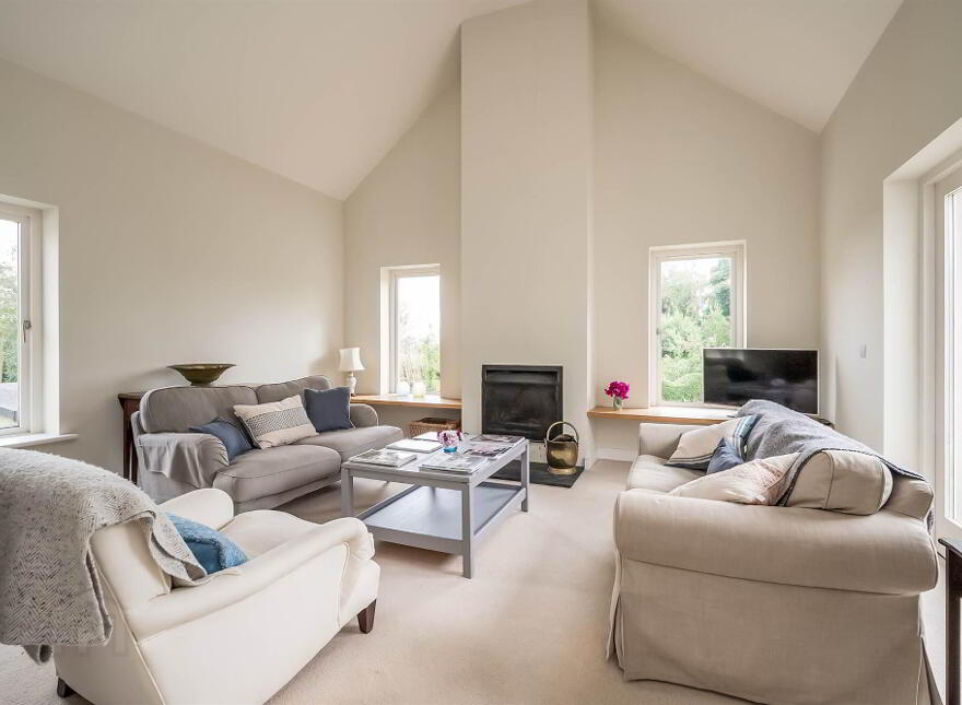 9 Church Road, Inch, Crossgar, BT30 9BQ