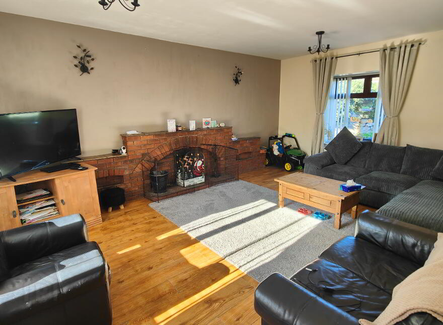 26 Dunnaval Road, Kilkeel, BT34 4JT