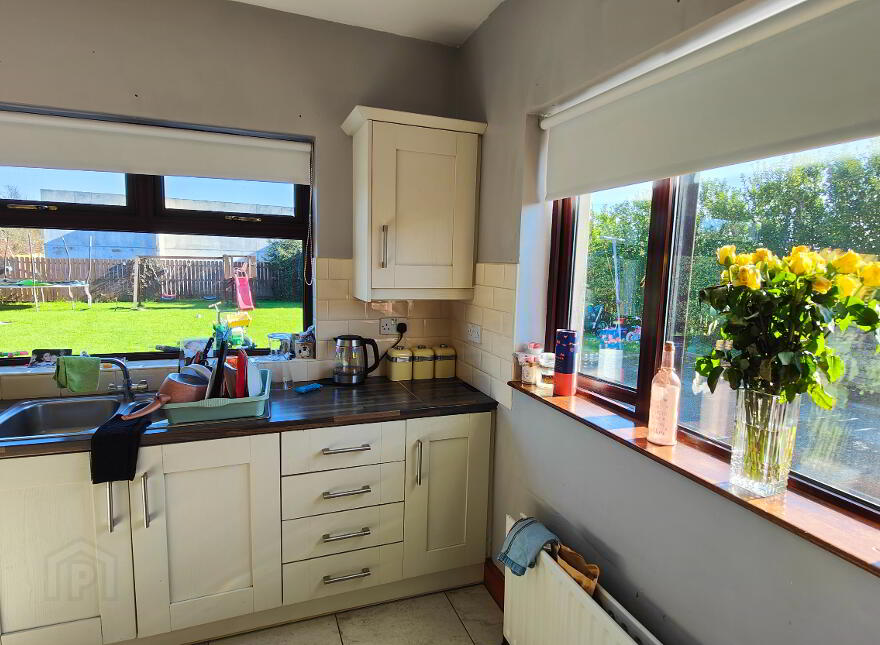 26 Dunnaval Road, Kilkeel, BT34 4JT