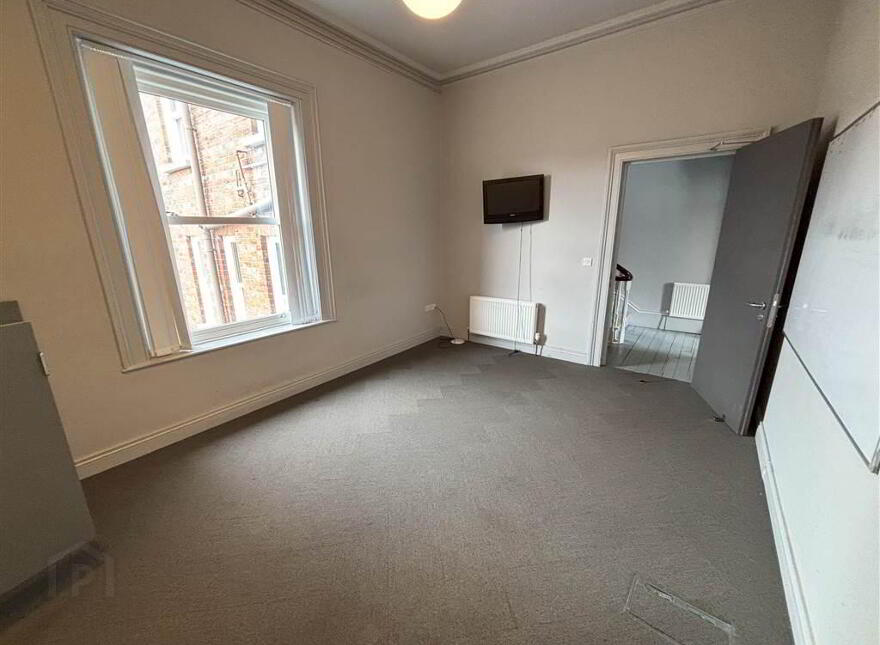 169 University Street Office, 3 Queens Quarter, Belfast, BT7 1HR photo