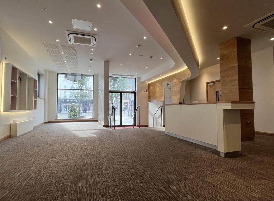 33 The Diamond, Coleraine, BT52 1DP