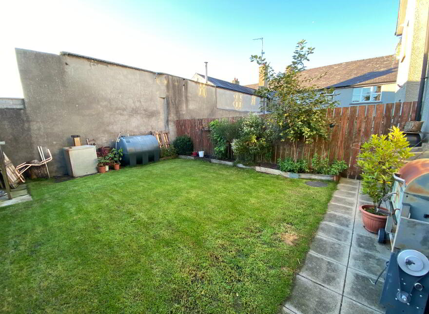 2 James Terrace, Crossgar, BT30 9FD