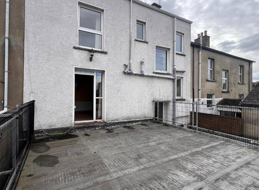 B, 41 Darling Street, Enniskillen, BT74 7DP