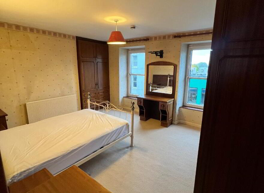 B, 41 Darling Street, Enniskillen, BT74 7DP