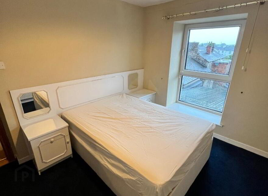 B, 41 Darling Street, Enniskillen, BT74 7DP