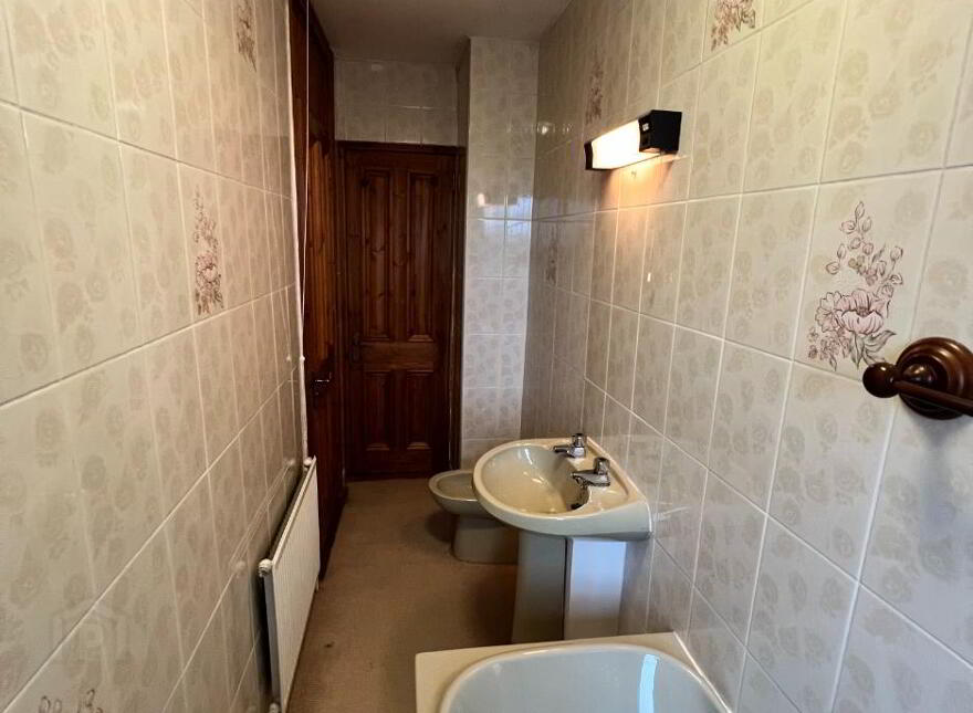 B, 41 Darling Street, Enniskillen, BT74 7DP
