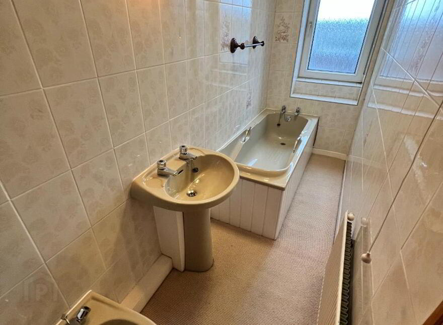 B, 41 Darling Street, Enniskillen, BT74 7DP
