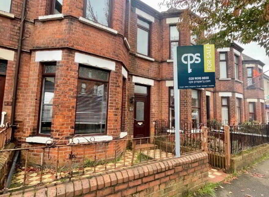 122 Ballygomartin Road, Belfast, BT13 3NE photo