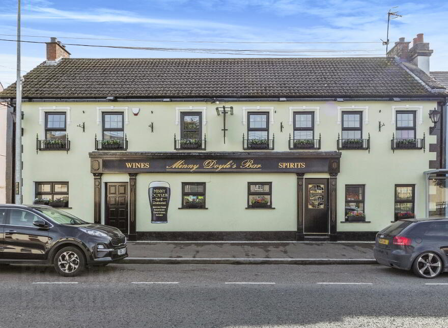 Minny Doyles Bar/Restaurant, 13-15 Main Street, Hilltown, Newry, BT34 5UH photo