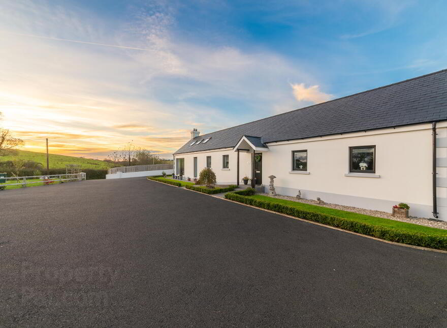 1 Mount Eden, Killinchy, Newtownards, BT23 6FL photo