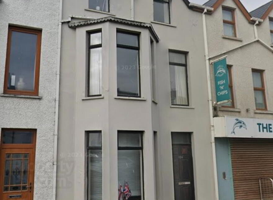 104 Causeway Street, Portrush, BT56 8AE photo