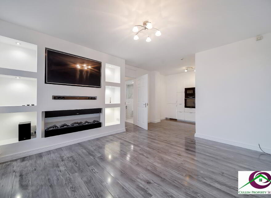 The Four Season Apt, 31 Foyle Road, Derry, BT48 6AX photo