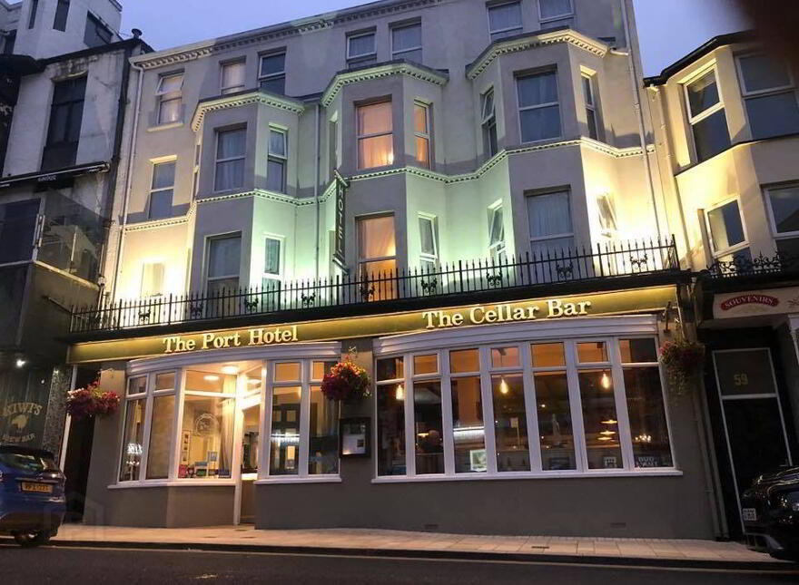 3 Star Hotel - The Port Hotel, 53-57 Main Street, Portrush, BT56 8BN