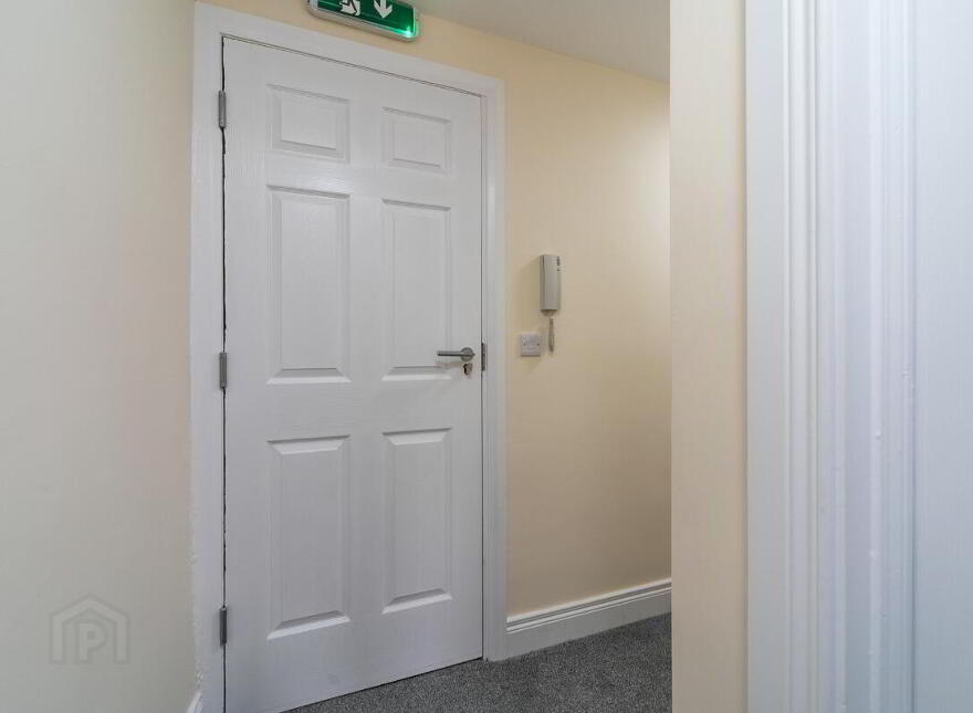 Apt 2, 112 Eglantine Avenue, Belfast, BT9 6EU