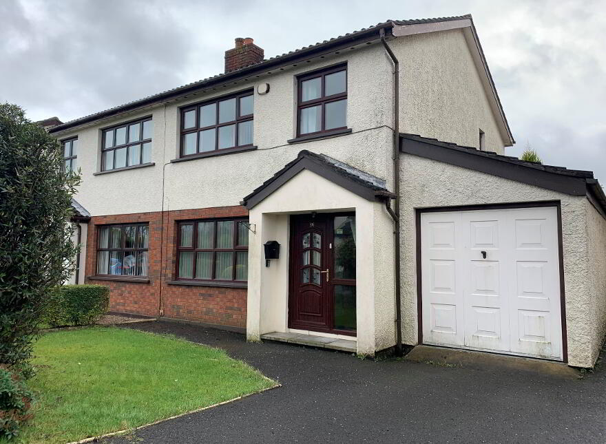 9 Glencraig Gardens, Newtownabbey, BT36 5GG photo