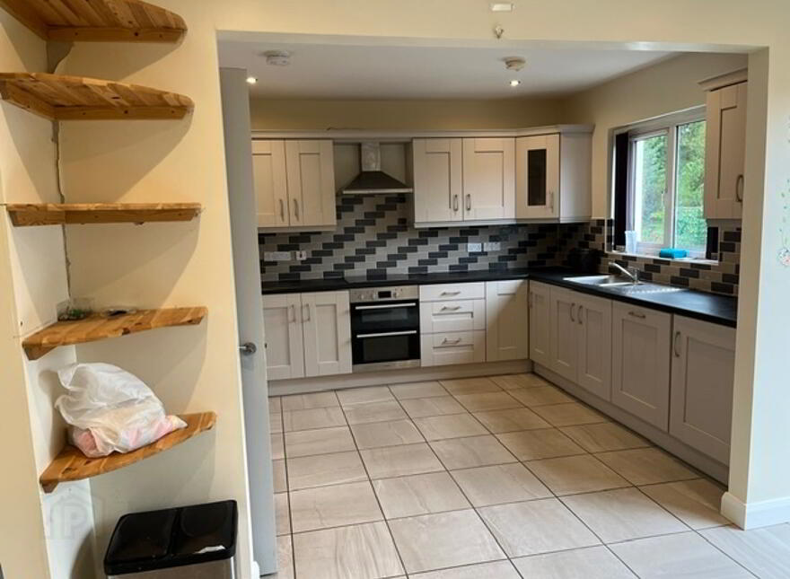 18 Breesy View, Belleek, BT93 3BA