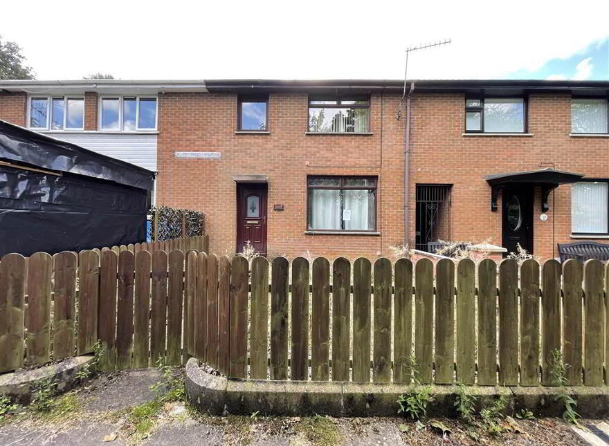 40 Ballycairn Close, Belfast, BT8 8HF photo