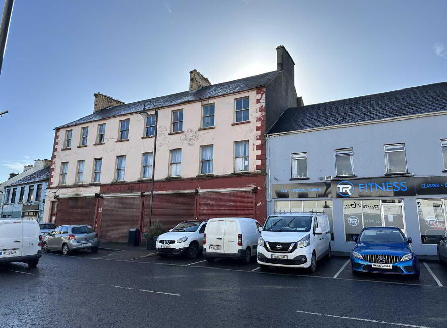 Bank Place, Carndonagh, F93FK5V