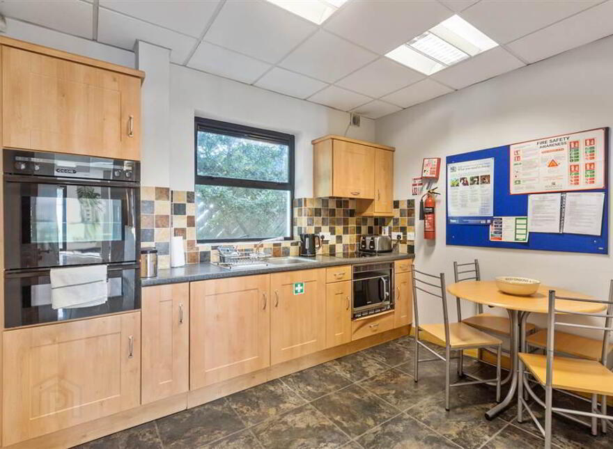 4 Sans Souci Gardens, Lisburn, BT28 3AF