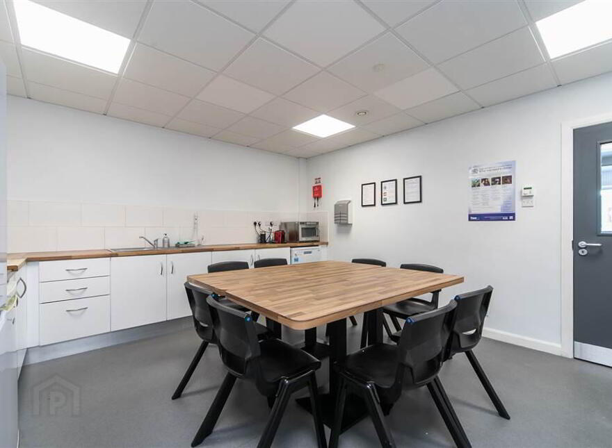 Unit 6 (ground Or First Floor) Ravenhill Business Park, Ravenhill Road, Belfast, BT6 8AW