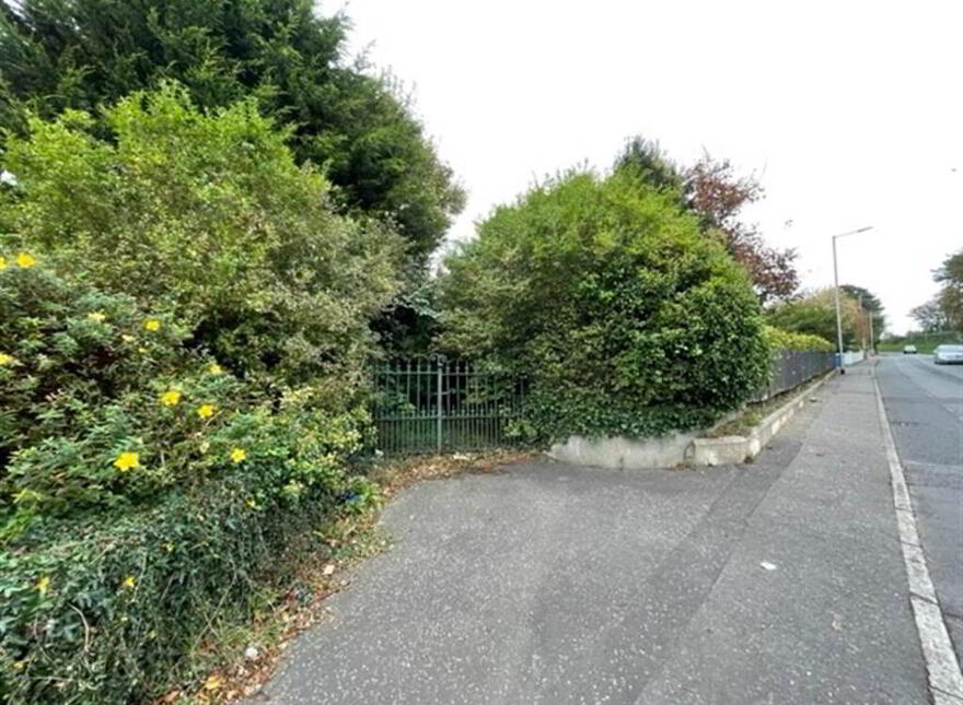 Acreville, 2 Ballyhornan Road, Downpatrick, BT30 6RB photo