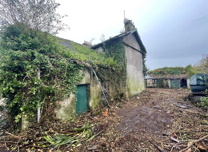 Acreville, 2 Ballyhornan Road, Downpatrick, BT30 6RB