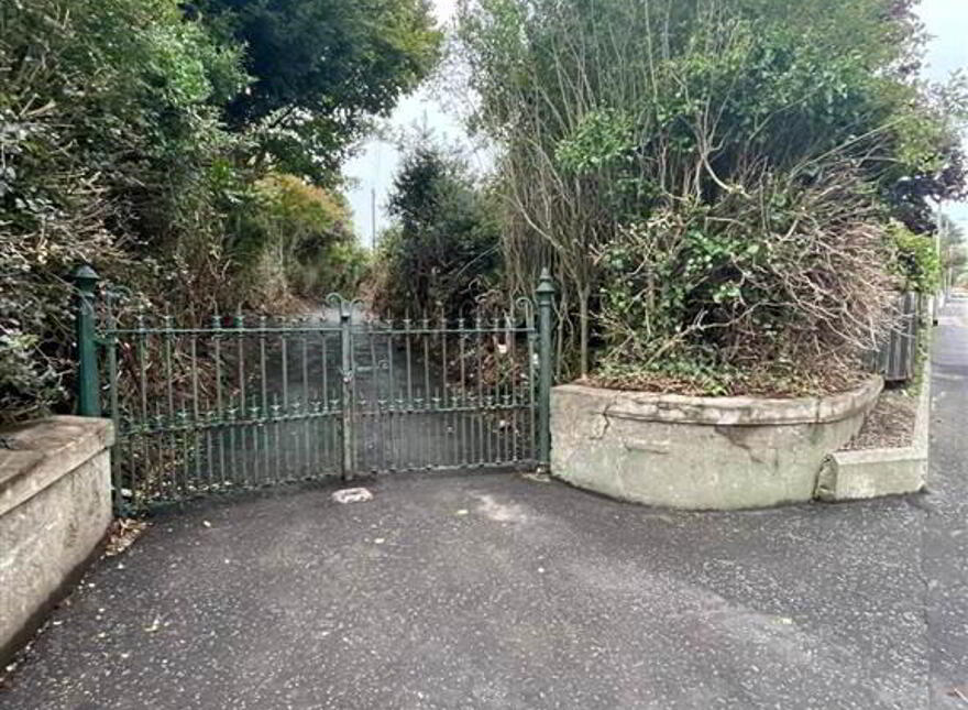 Acreville, 2 Ballyhornan Road, Downpatrick, BT30 6RB
