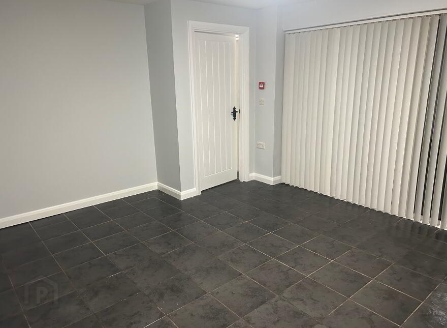 62A Eglinton Street, Portrush, (Long Term Let), BT56 8DY