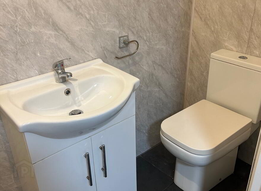 62A Eglinton Street, Portrush, (Long Term Let), BT56 8DY