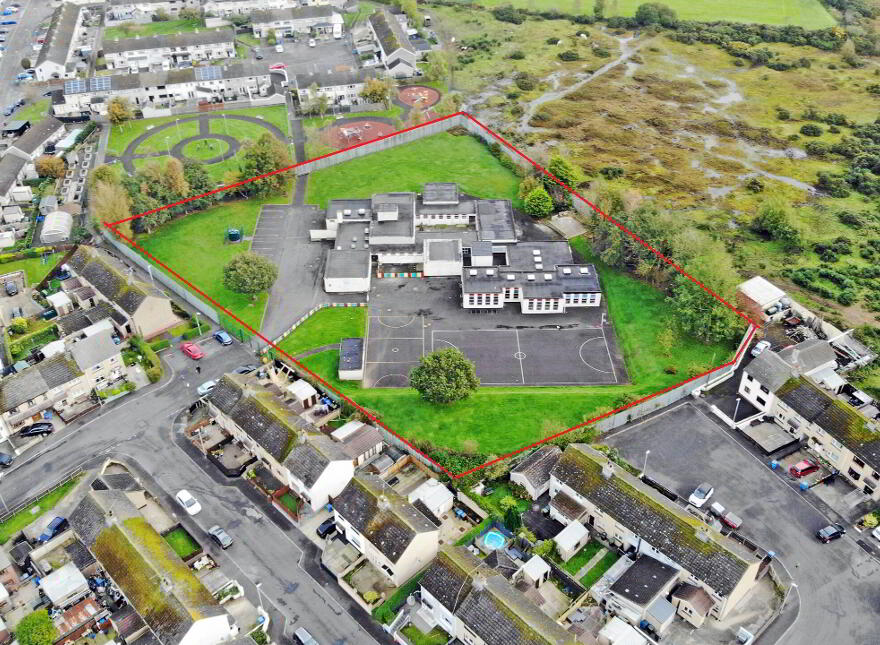 Former Mullabuoy Primary School, 60 Lettershendony Avenue, Lettershendony, Derry, BT47 3HZ photo