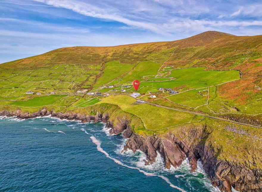 Tig Slea Head, Coumeenoole, Ventry, Kerry, V92PF83