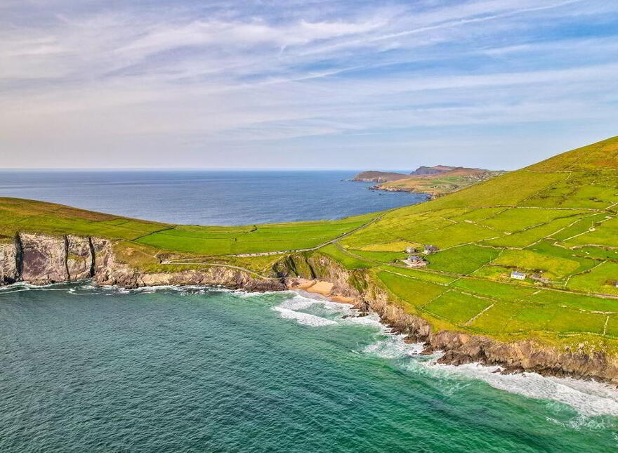 Tig Slea Head, Coumeenoole, Ventry, Kerry, V92PF83
