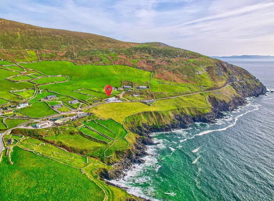 Tig Slea Head, Coumeenoole, Ventry, Kerry, V92PF83