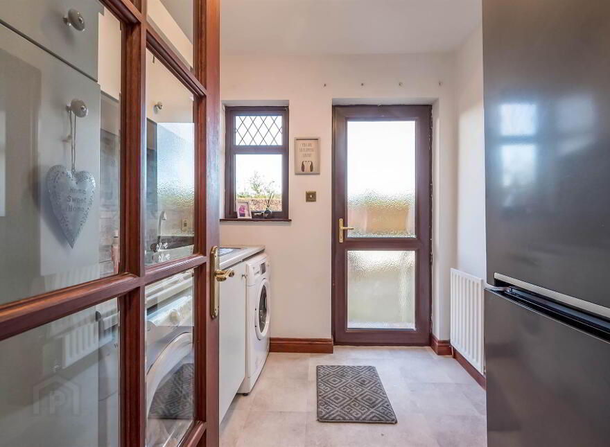 93 Ballylone Road, Ballynahinch, BT24 8XX