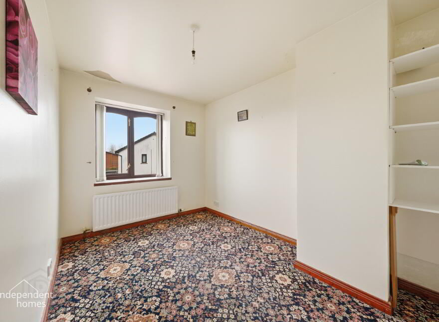 24 Bessfield Close, Carrickfergus, BT38 7BW