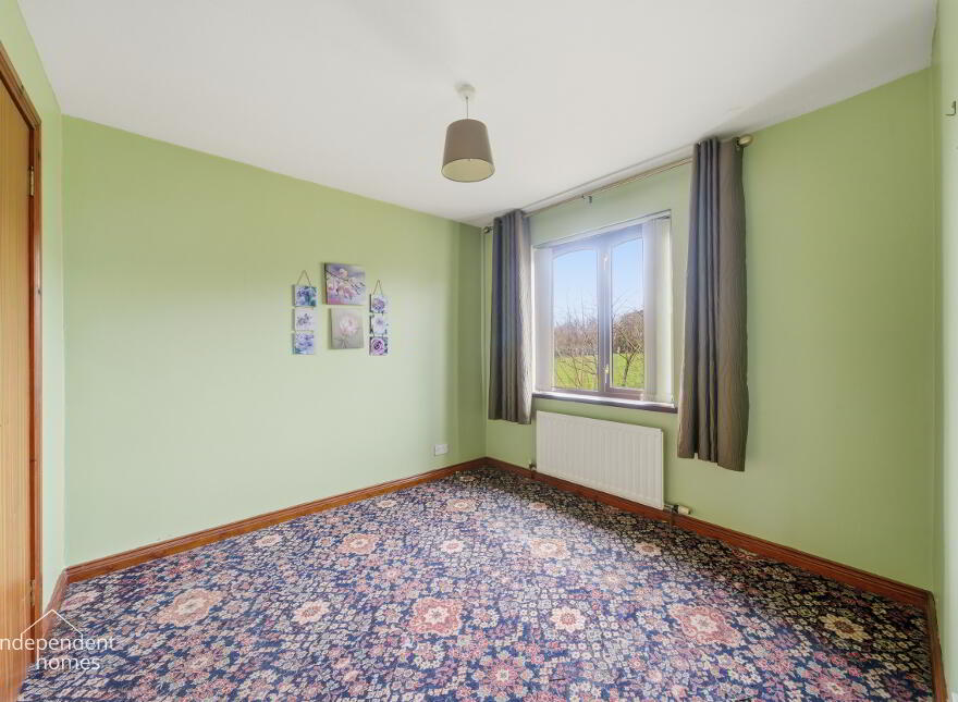 24 Bessfield Close, Carrickfergus, BT38 7BW