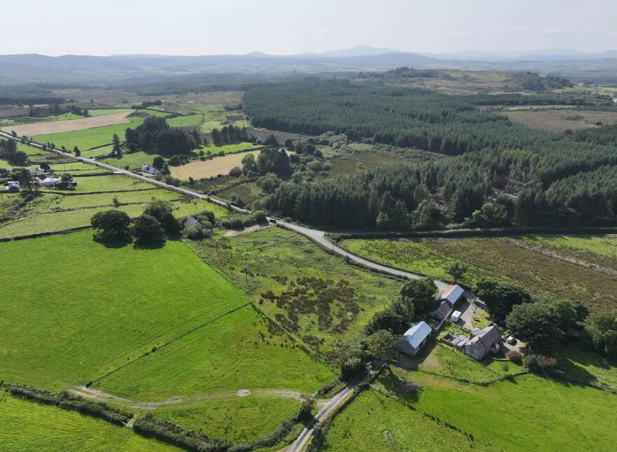 Lecamy, Moville